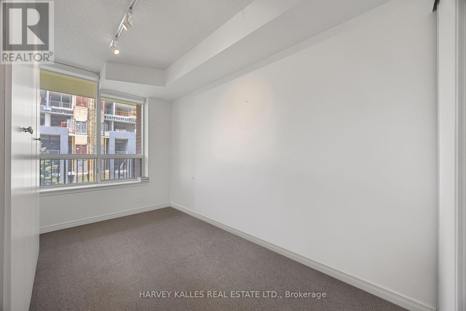 601 - 260 Merton Street, Toronto, Ontario  M4S 3G2 - Photo 19 - C12213654