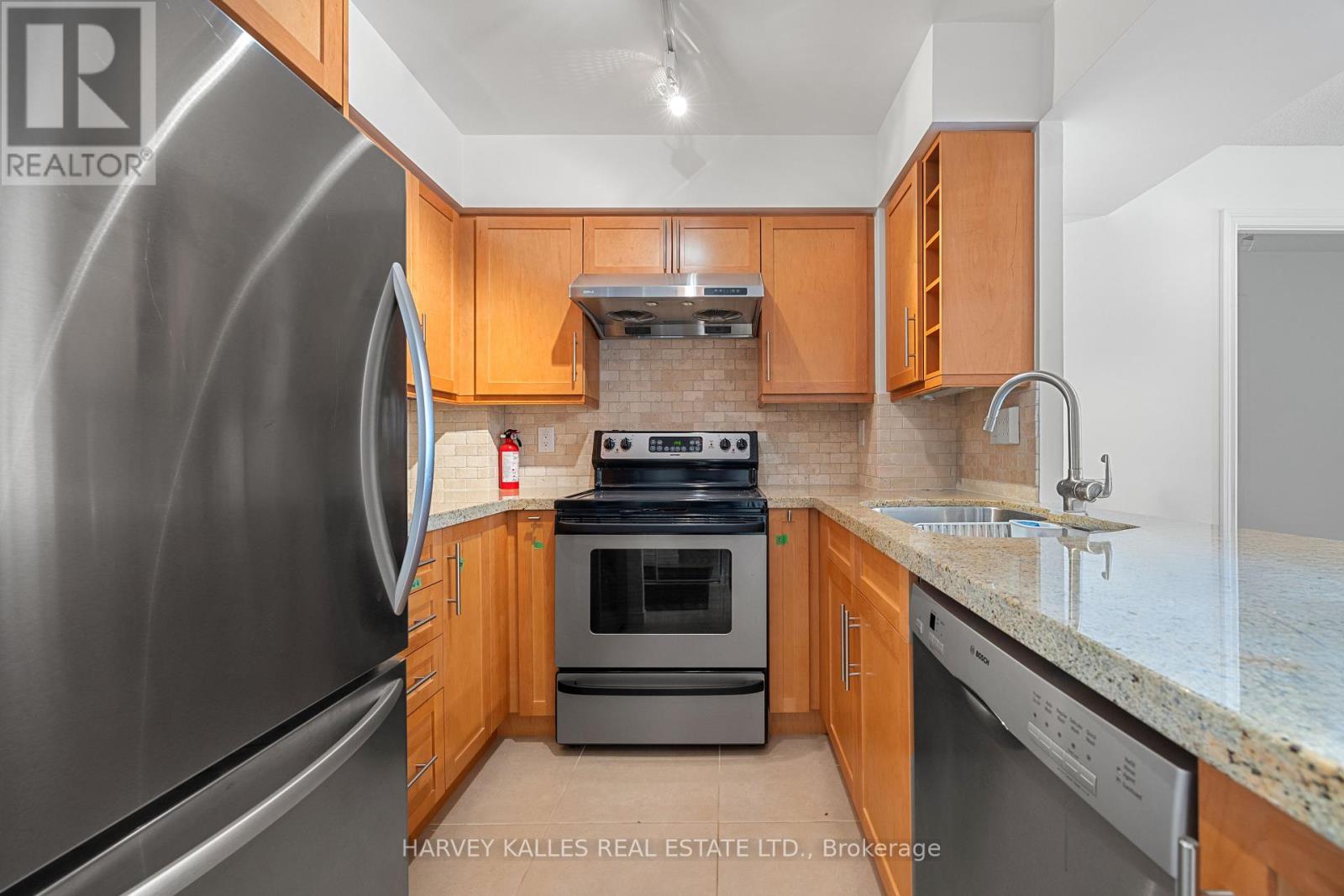 601 - 260 Merton Street, Toronto, Ontario  M4S 3G2 - Photo 4 - C12213654