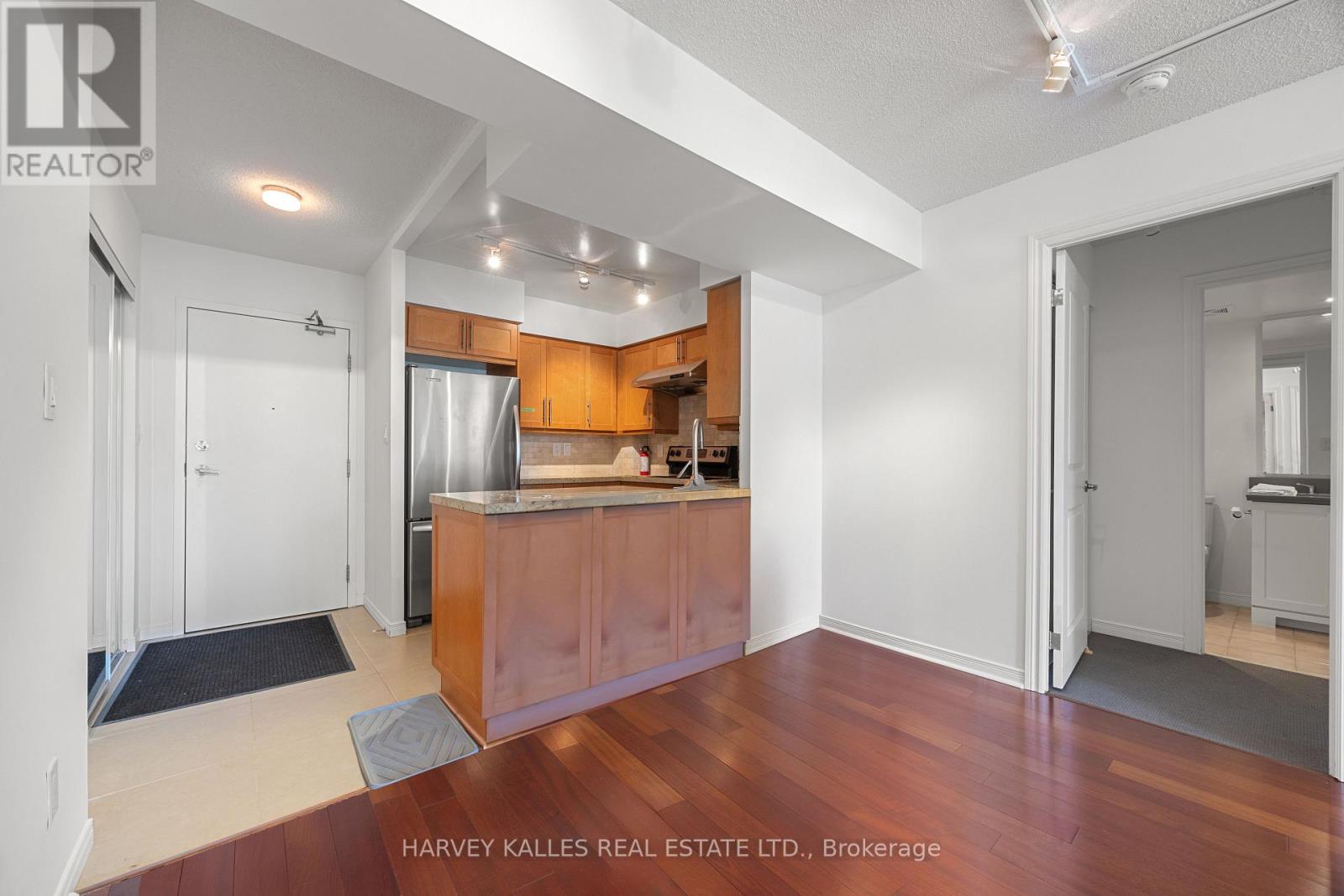 601 - 260 Merton Street, Toronto, Ontario  M4S 3G2 - Photo 6 - C12213654