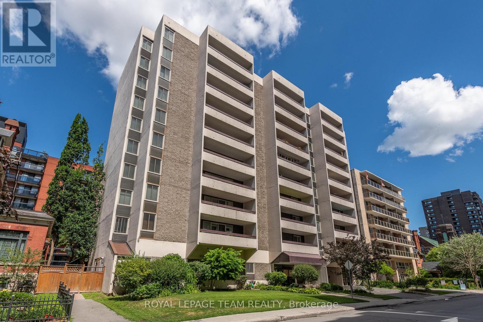 1202 - 141 SOMERSET STREET W, Ottawa, Ontario