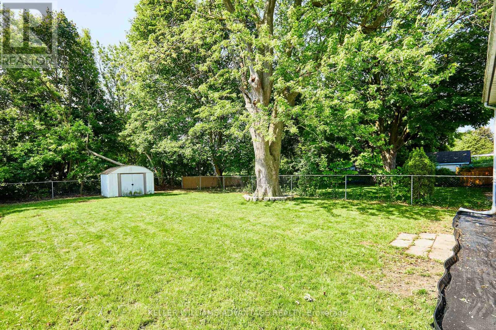 211 Marquette Avenue, Oshawa, Ontario  L1J 1W3 - Photo 24 - E12213300
