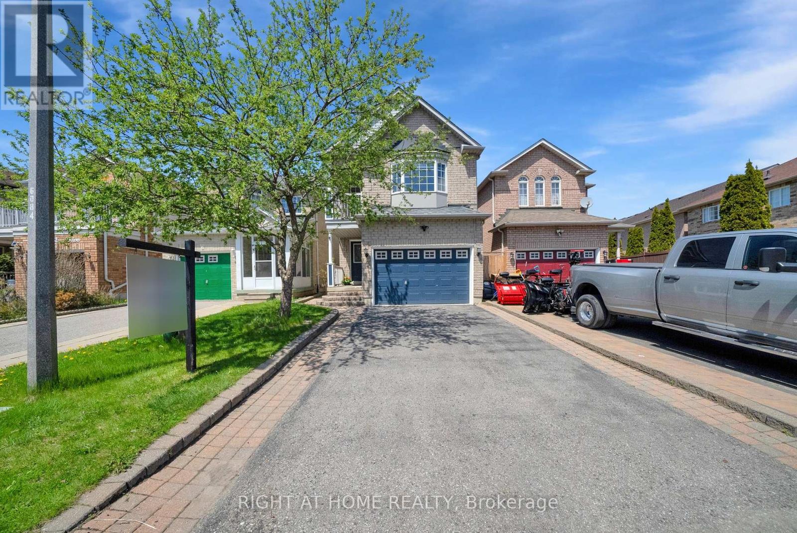 6 BEADLE DRIVE, ajax (south east), Ontario