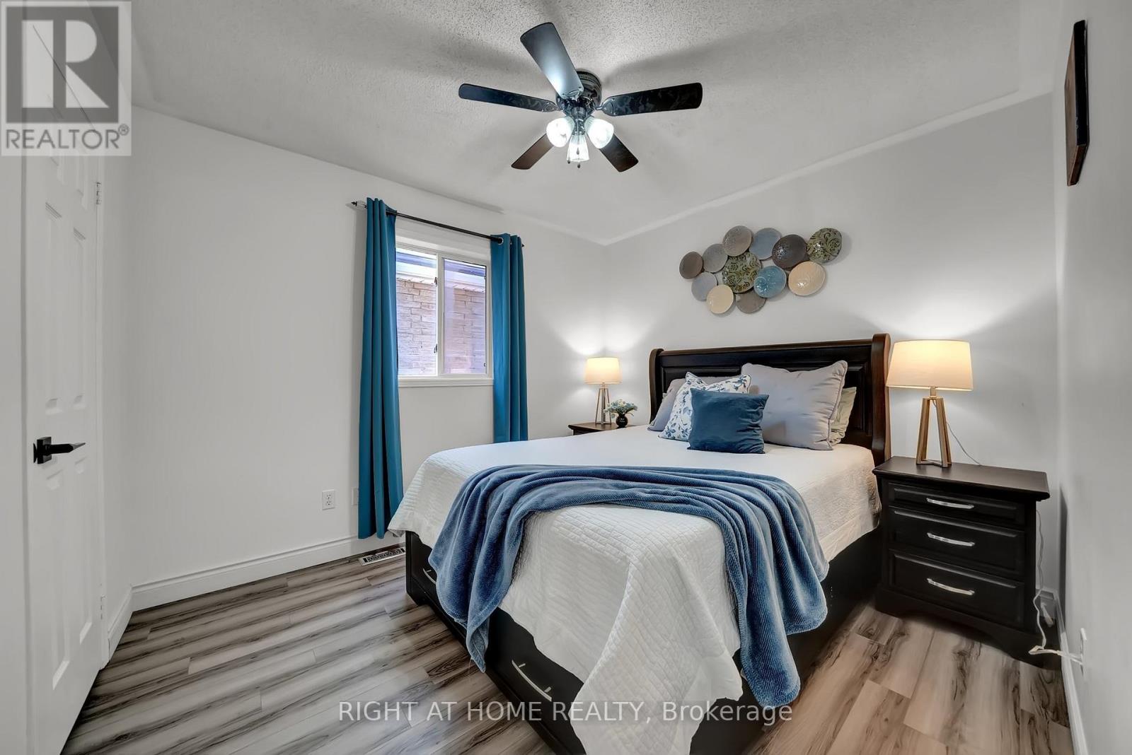 6 Beadle Drive, Ajax (South East), Ontario  L1S 7N9 - Photo 24 - E12213341