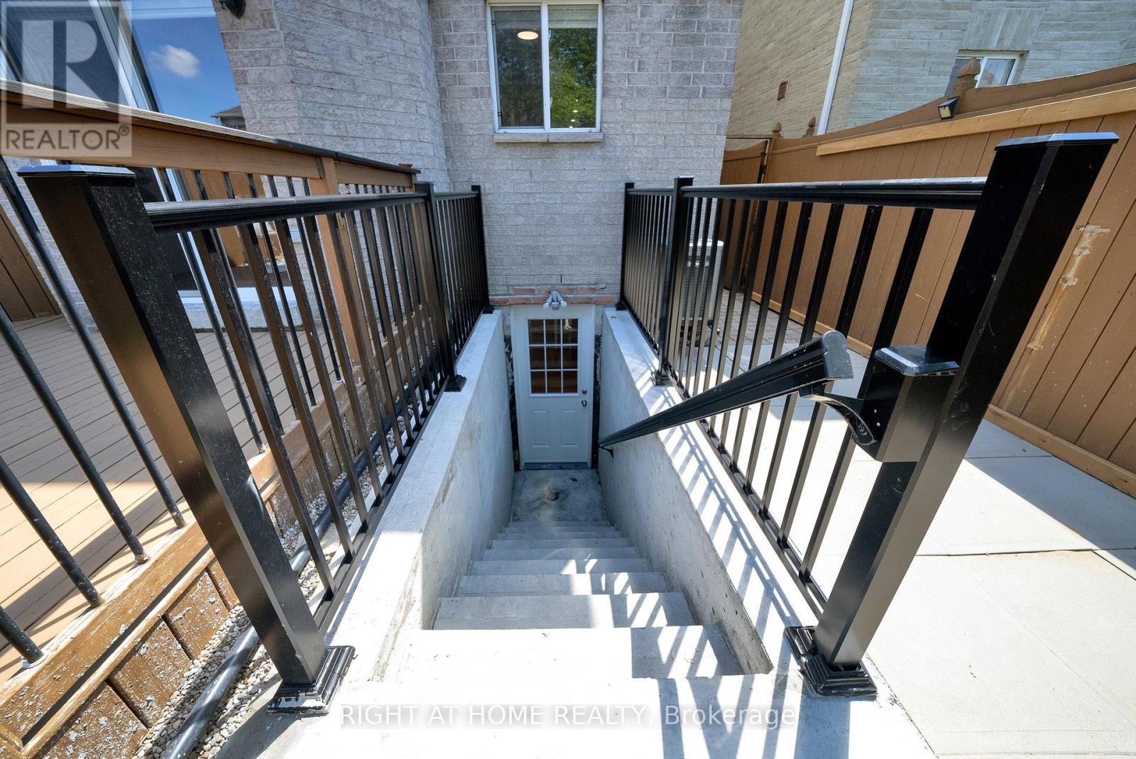 6 Beadle Drive, Ajax (South East), Ontario  L1S 7N9 - Photo 42 - E12213341