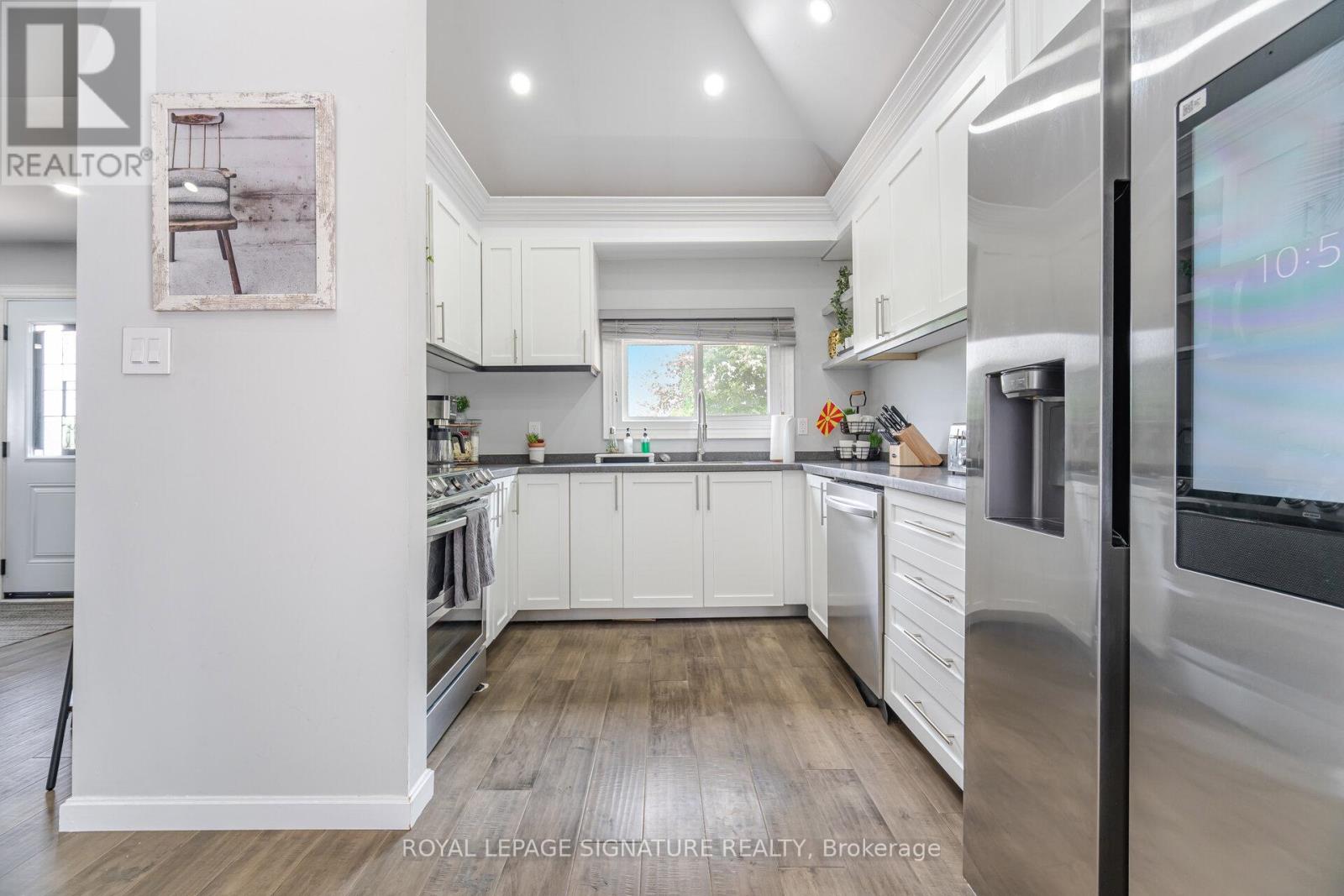 36 Marina Drive, Scugog, Ontario  L0B 1E0 - Photo 17 - E12213428