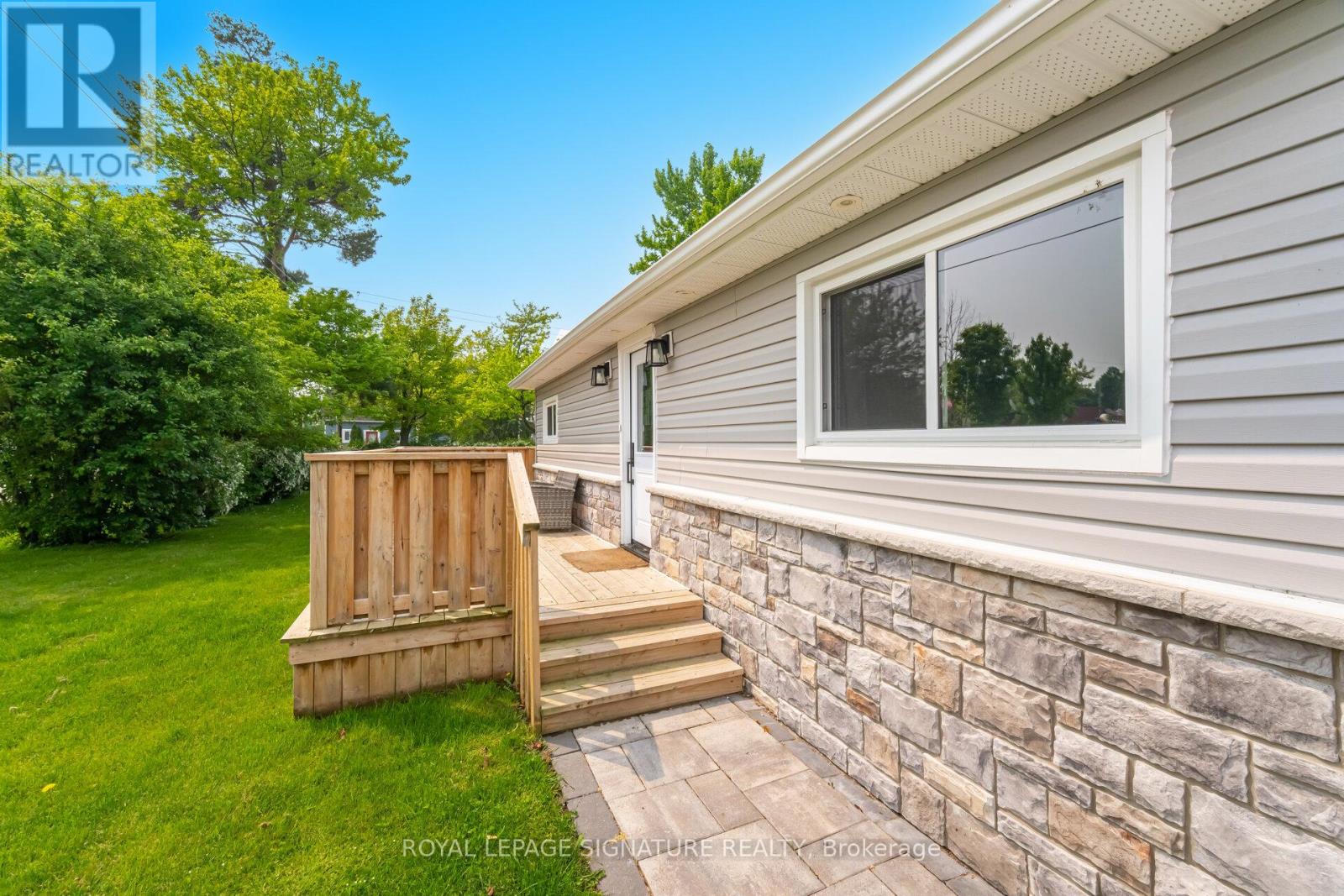 36 Marina Drive, Scugog, Ontario  L0B 1E0 - Photo 5 - E12213428