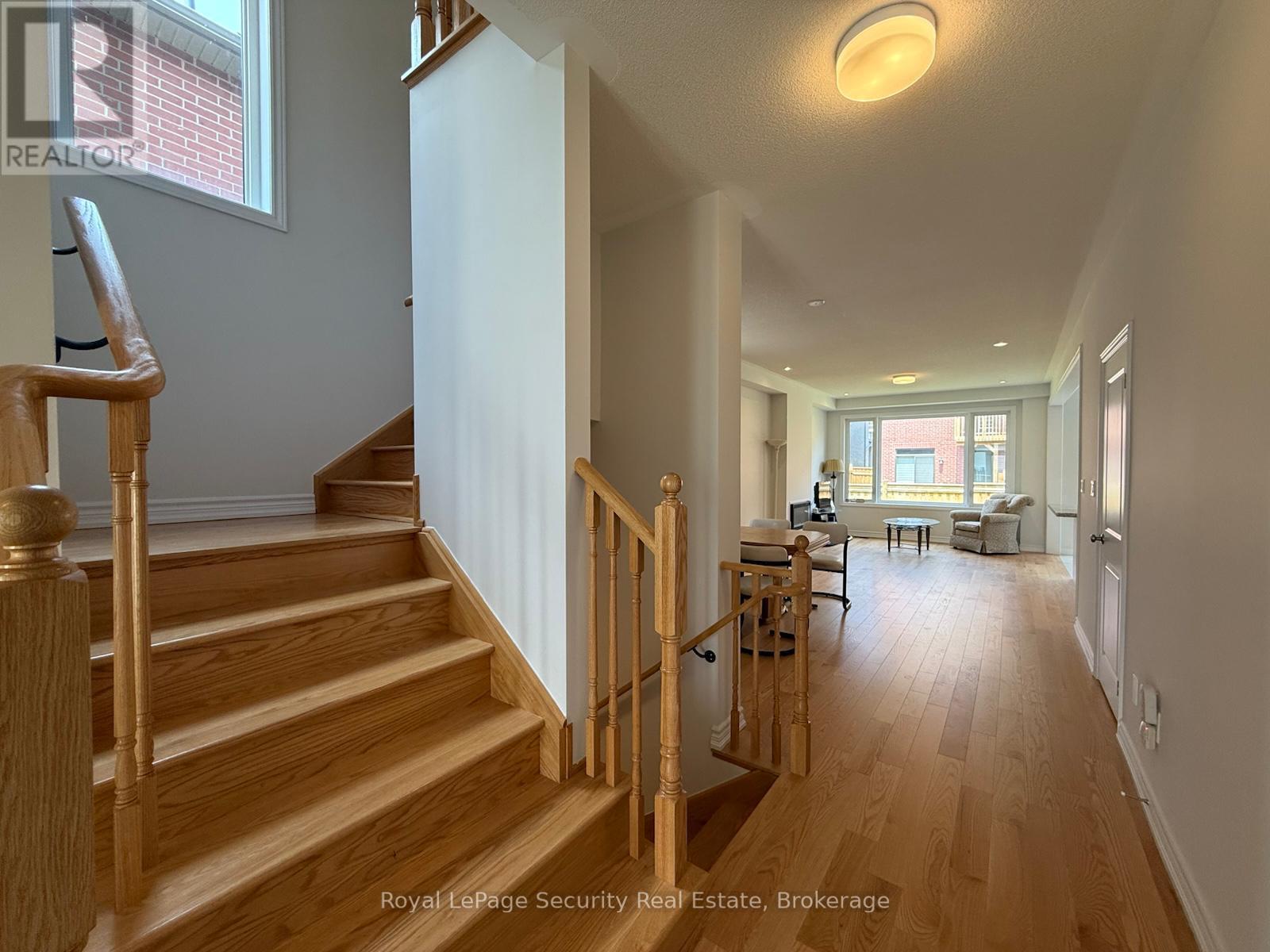 88 Leney Street, Ajax (South East), Ontario  L1Z 0R3 - Photo 10 - E12213545