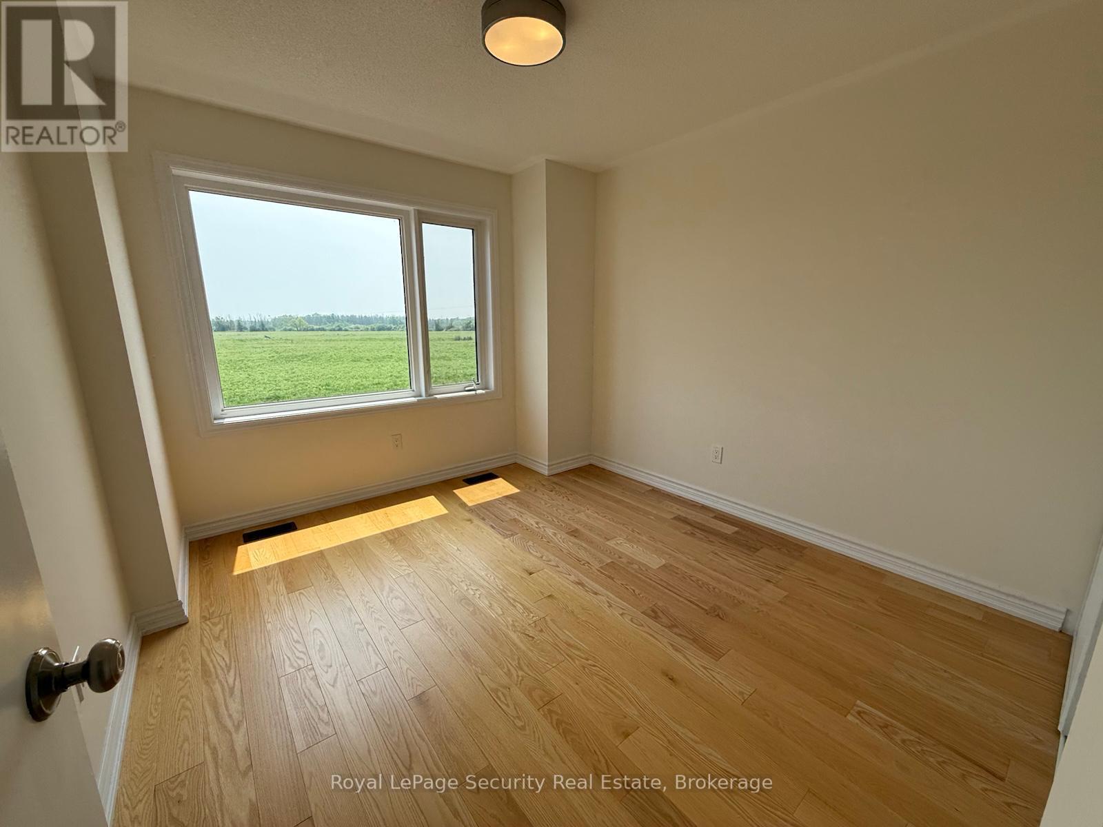 88 Leney Street, Ajax (South East), Ontario  L1Z 0R3 - Photo 17 - E12213545