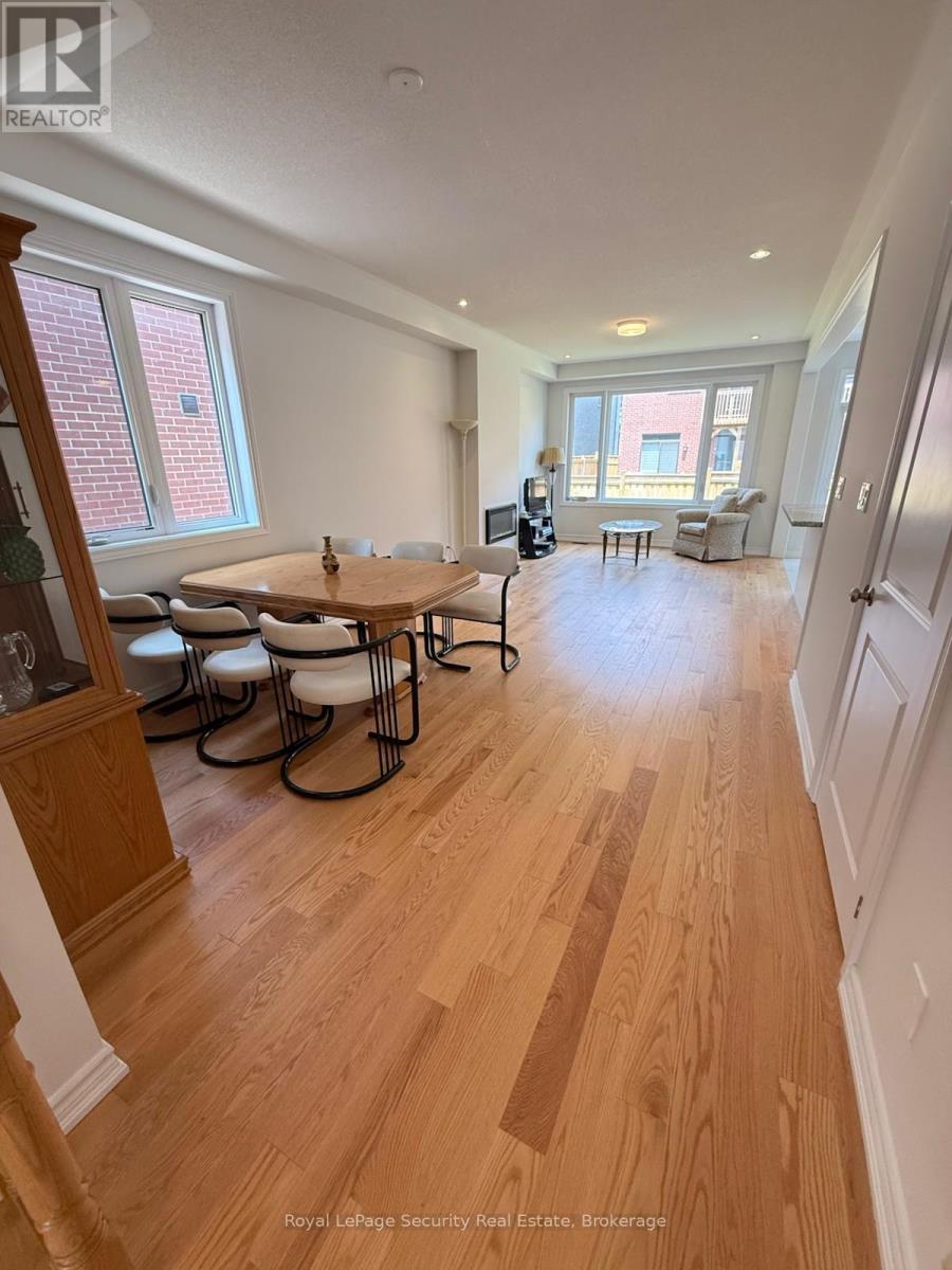 88 Leney Street, Ajax (South East), Ontario  L1Z 0R3 - Photo 3 - E12213545