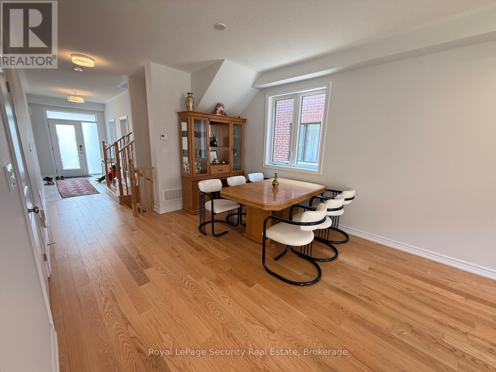 88 Leney Street, Ajax (South East), Ontario  L1Z 0R3 - Photo 6 - E12213545