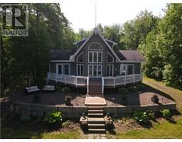 15 School House Lane, Cumberland Bay, New Brunswick