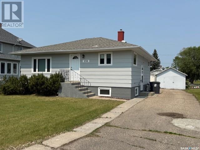 138 10th AVENUE W, Melville, Saskatchewan