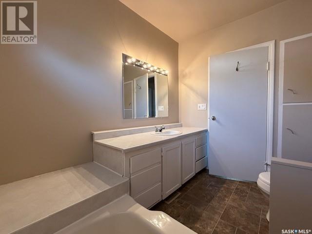 138 10th Avenue W, Melville, Saskatchewan  S0A 2P0 - Photo 12 - SK009063