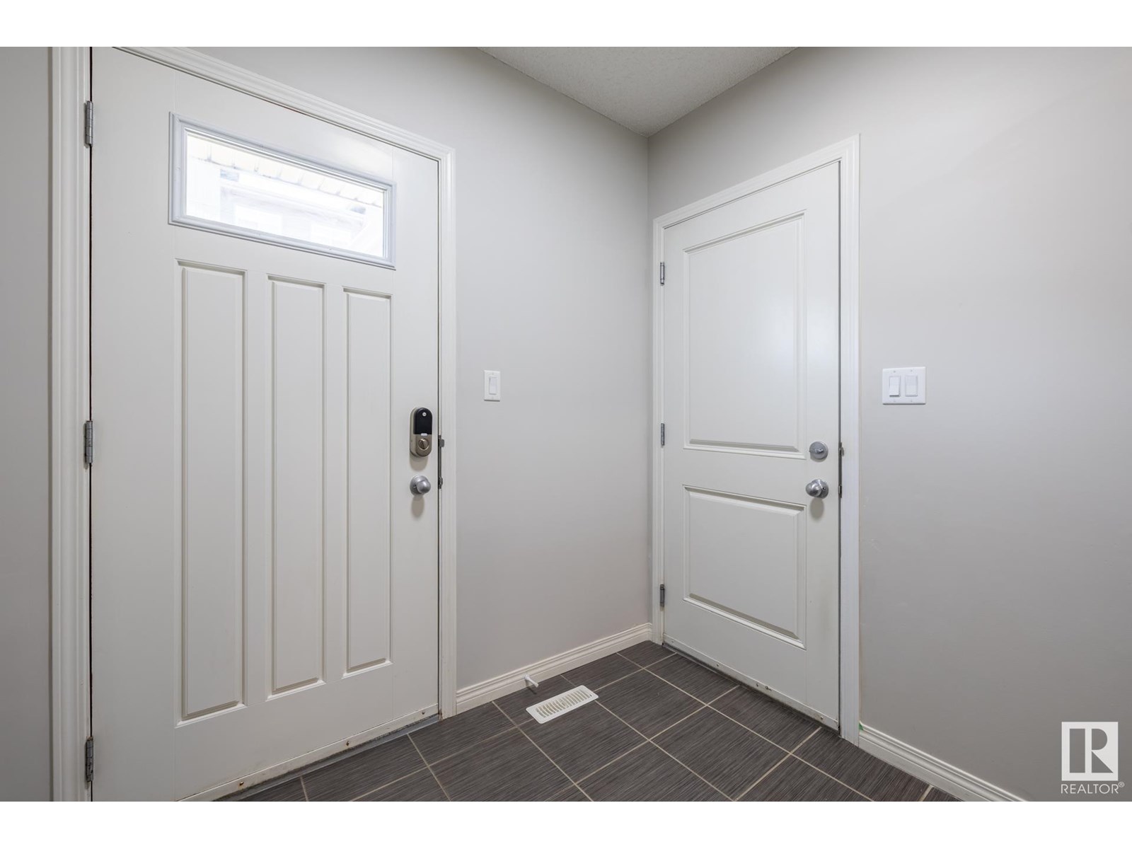 #28 7503 Getty Gate Ga Nw, Edmonton, Alberta  T5T 4S8 - Photo 5 - E4441751
