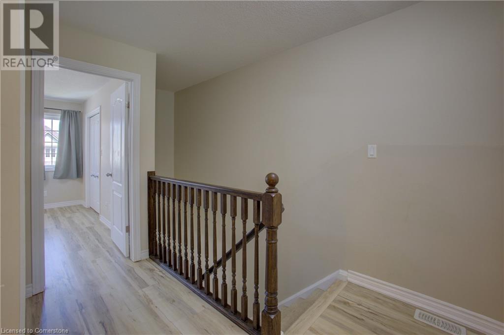 54 Curzon Crescent, Guelph, Ontario  N1K 1Z9 - Photo 14 - 40740266