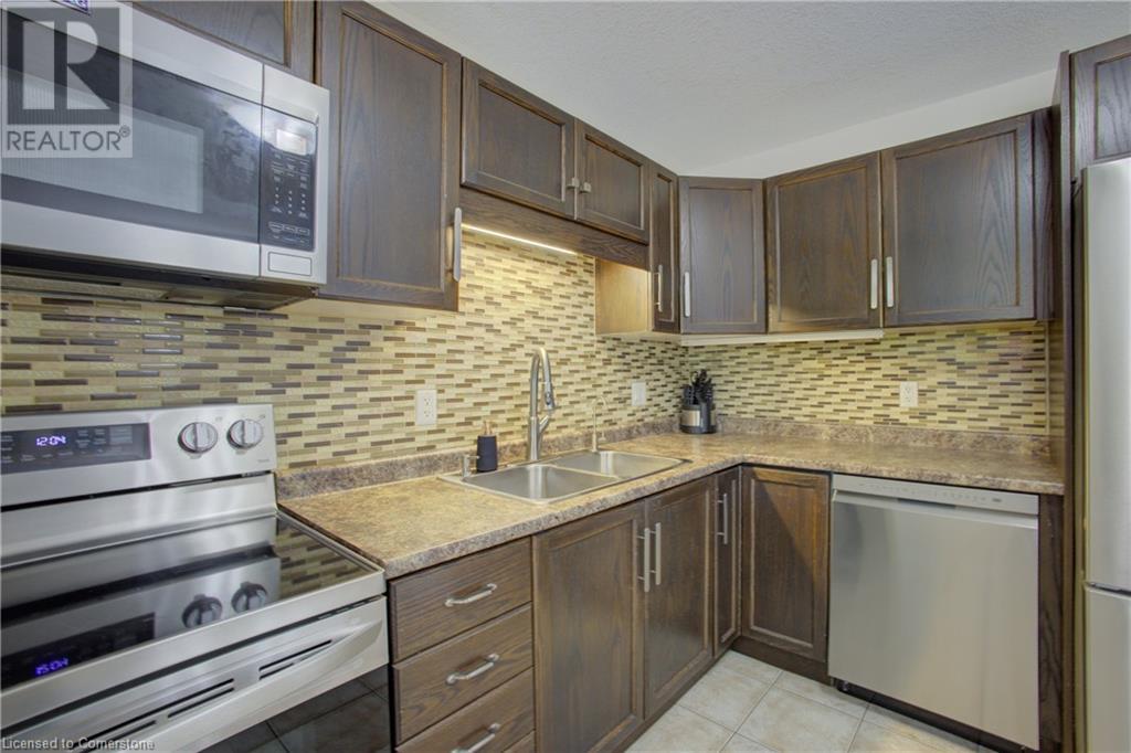 54 Curzon Crescent, Guelph, Ontario  N1K 1Z9 - Photo 9 - 40740266