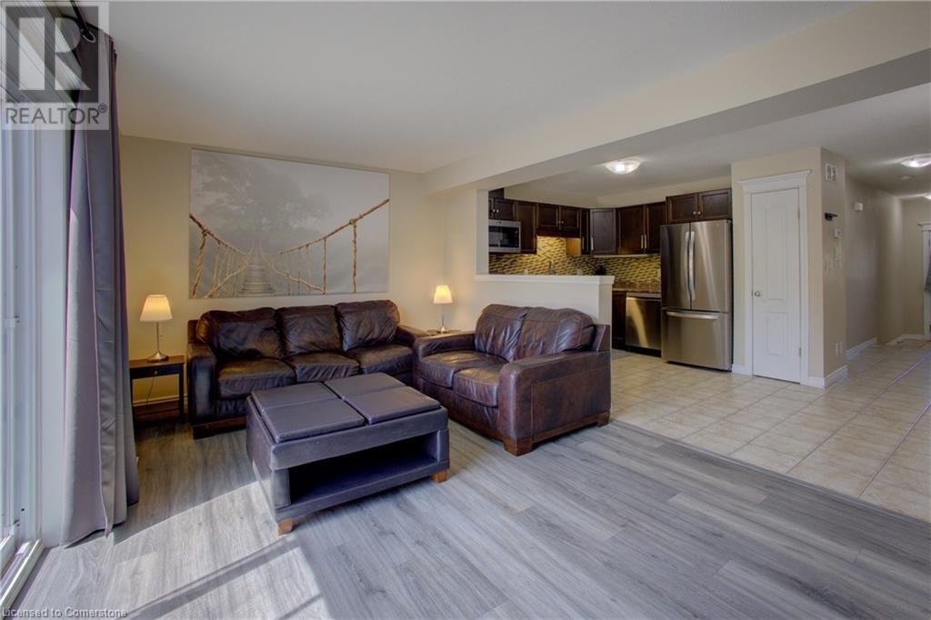54 Curzon Crescent, Guelph, Ontario  N1K 1Z9 - Photo 4 - 40740266