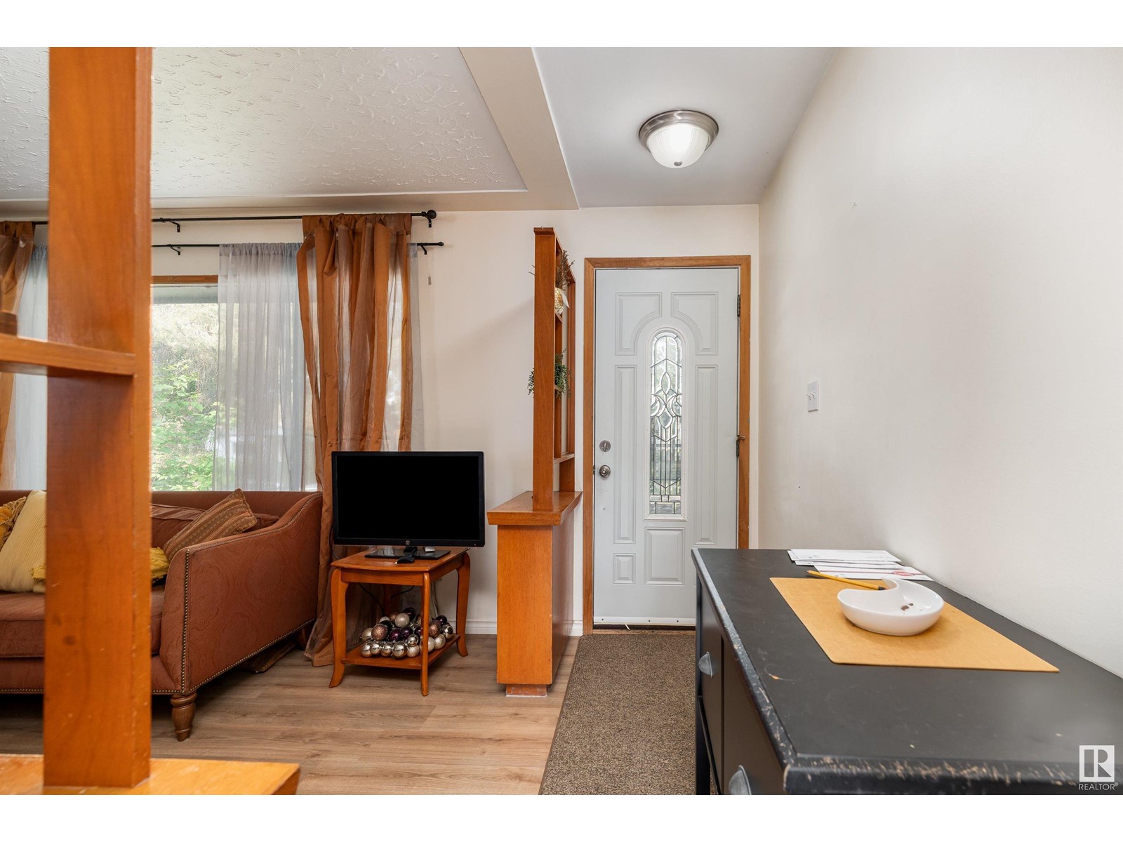 10419 10421 78 St Nw, Edmonton, Alberta  T6A 3E7 - Photo 2 - E4441756