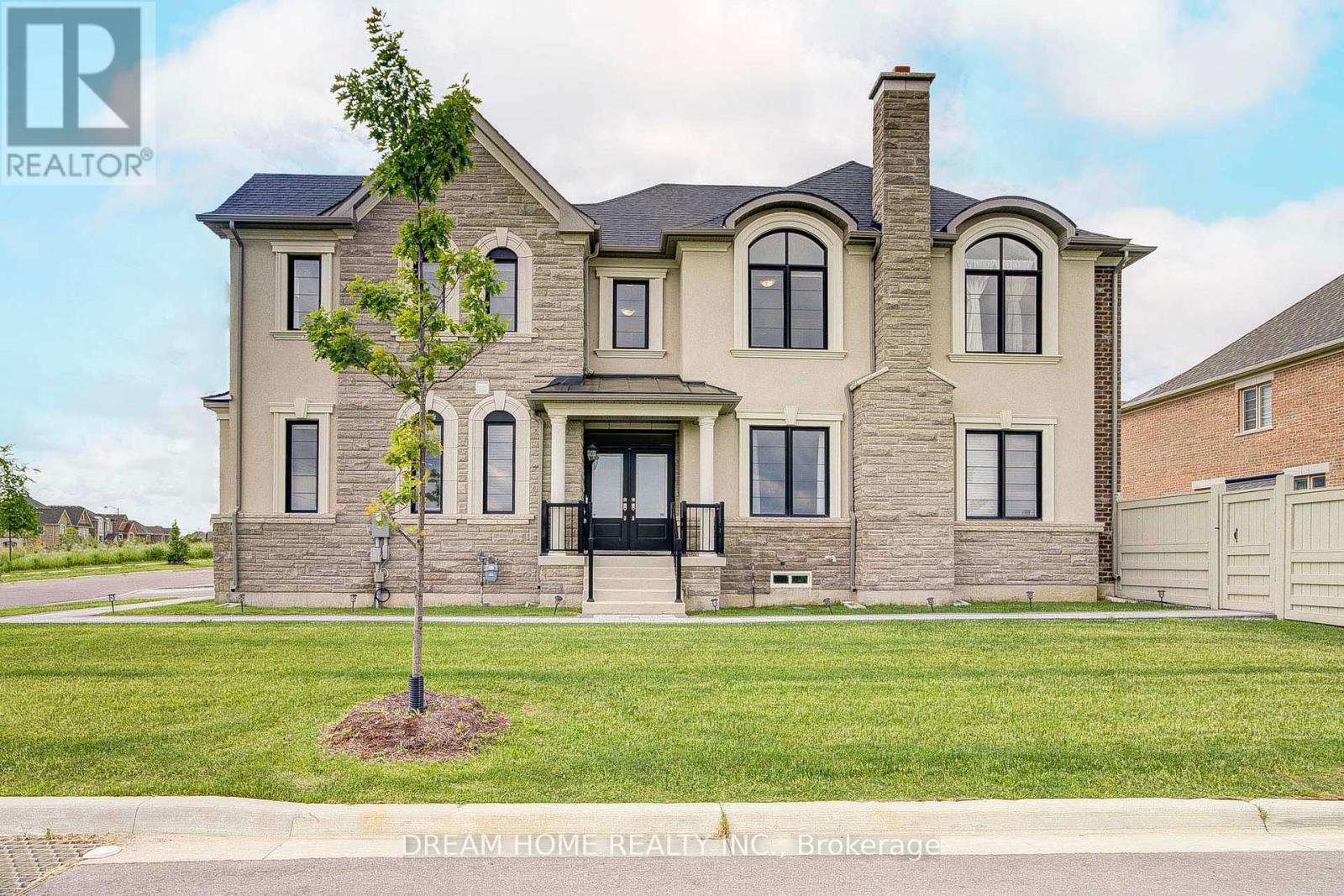 82 Chorus Crescent, Vaughan (Kleinburg), Ontario  L4H 4W3 - Photo 5 - N12213346