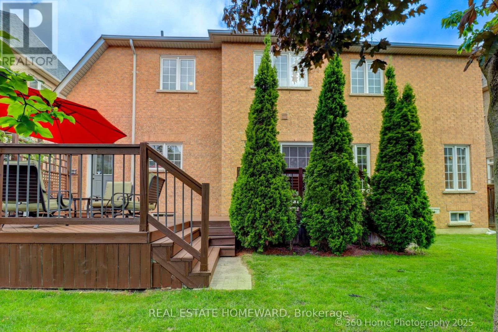 9 Tarmack Drive, Richmond Hill, Ontario  L4E 0E6 - Photo 37 - N12213414