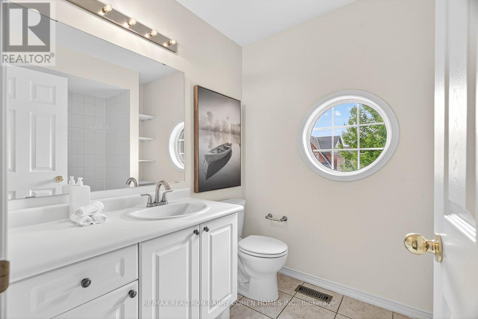 16 Moraine Ridge Drive, Richmond Hill, Ontario  L4E 4S8 - Photo 30 - N12213436