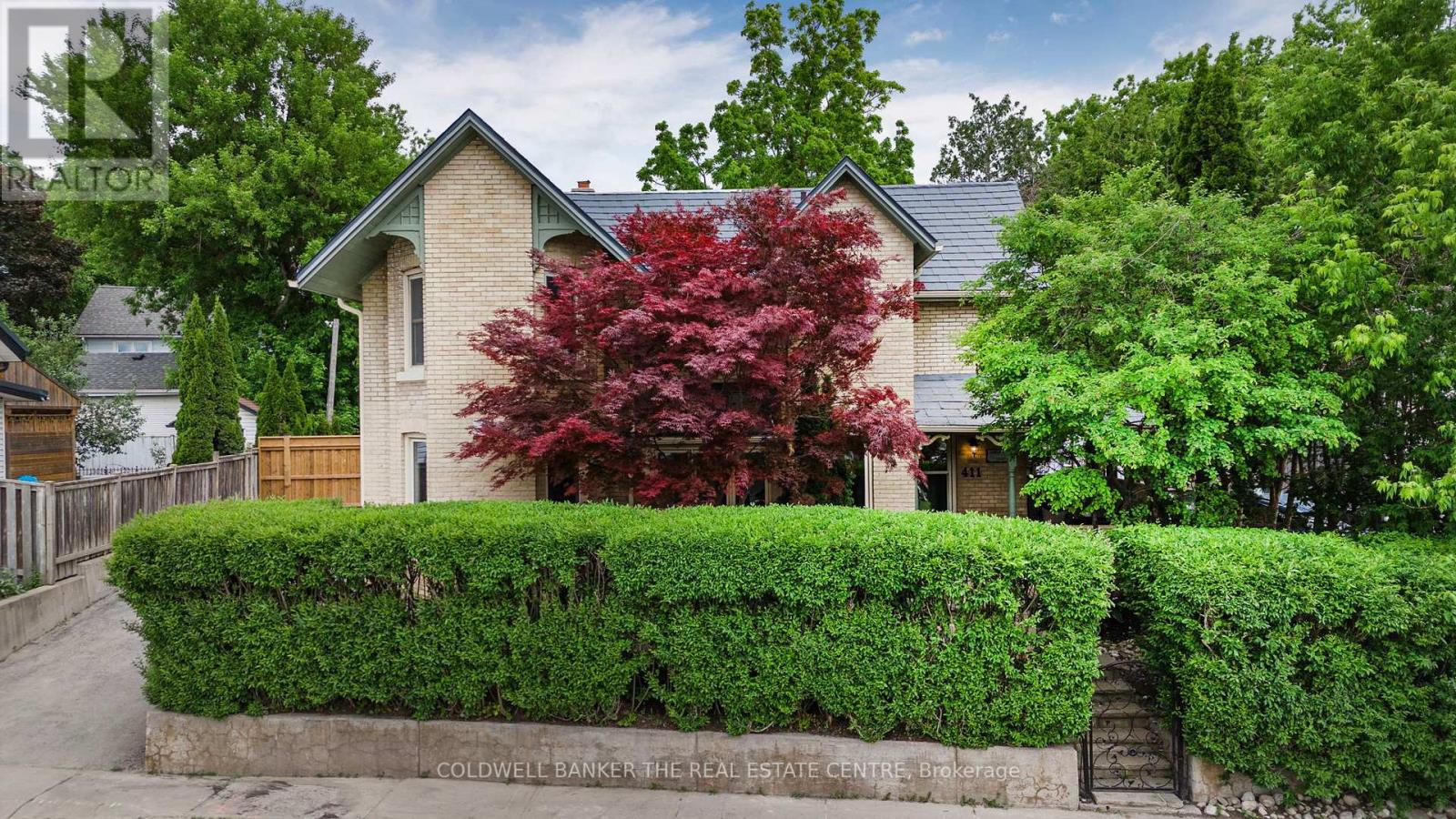 411 MILLARD AVENUE, Newmarket, Ontario