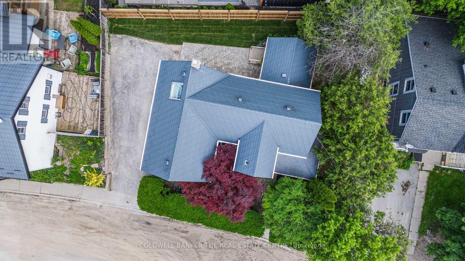 411 Millard Avenue, Newmarket (Central Newmarket), Ontario  L3Y 2A1 - Photo 25 - N12213528