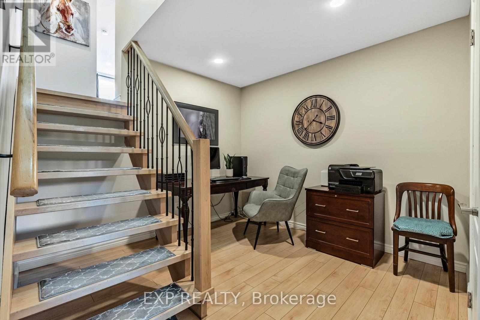 32 Kemano Road, Aurora (Aurora Heights), Ontario  L4G 2Y3 - Photo 19 - N12213563