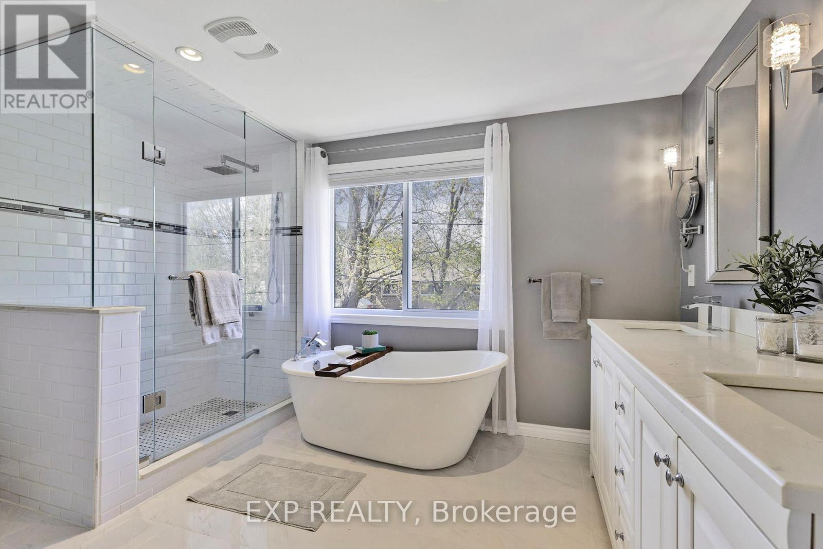 32 Kemano Road, Aurora (Aurora Heights), Ontario  L4G 2Y3 - Photo 27 - N12213563
