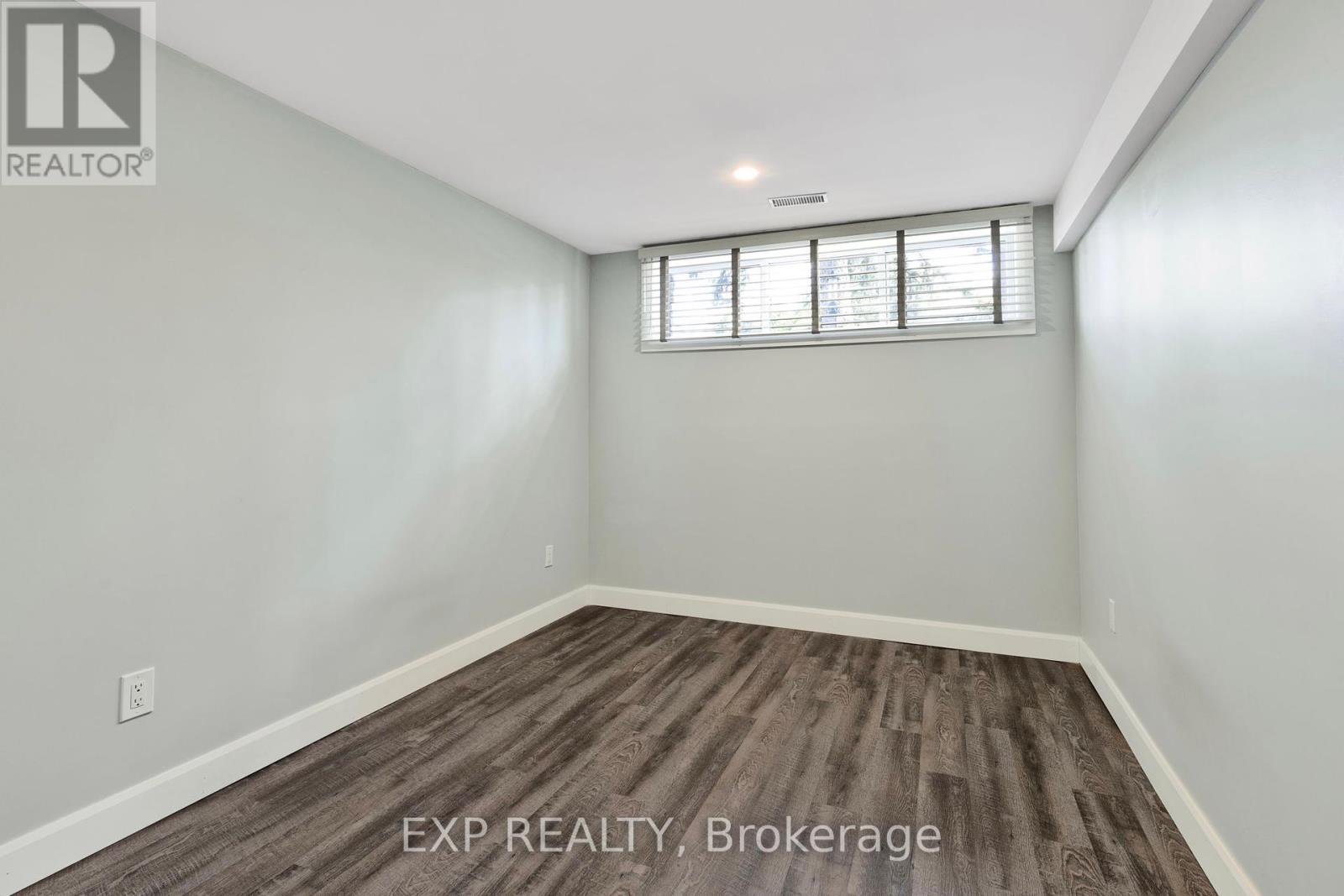 32 Kemano Road, Aurora (Aurora Heights), Ontario  L4G 2Y3 - Photo 31 - N12213563