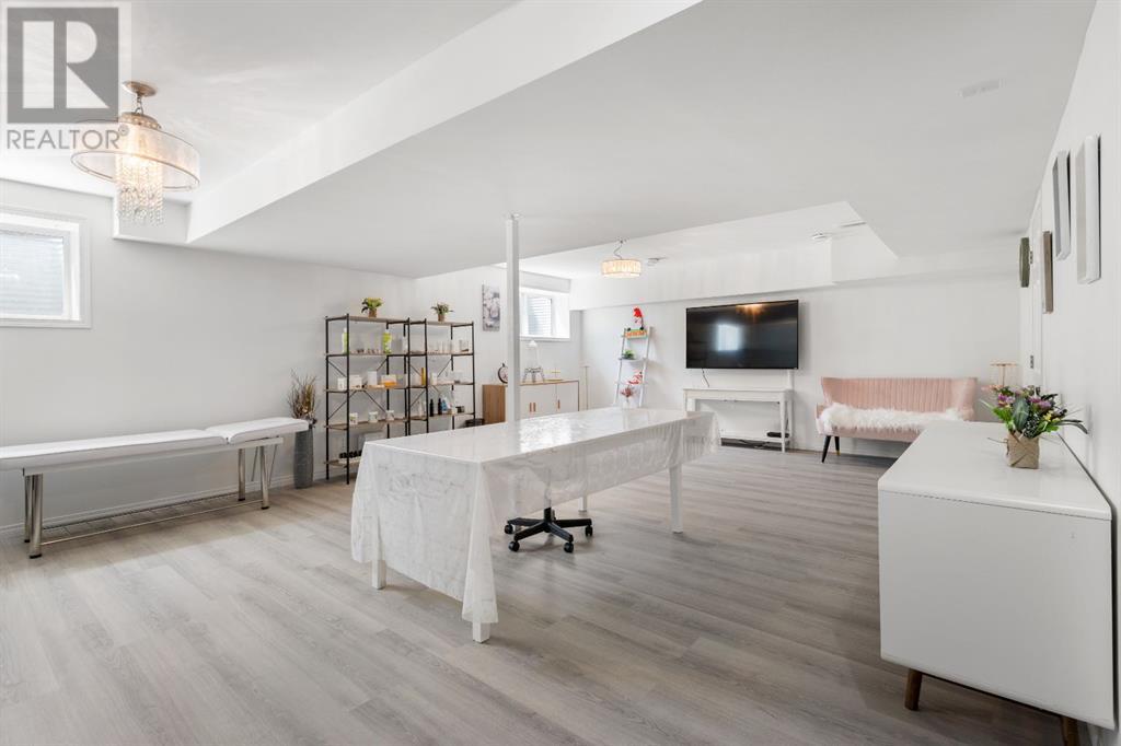24 Carrington Rise Nw, Calgary, Alberta  T3P 0B1 - Photo 31 - A2230129