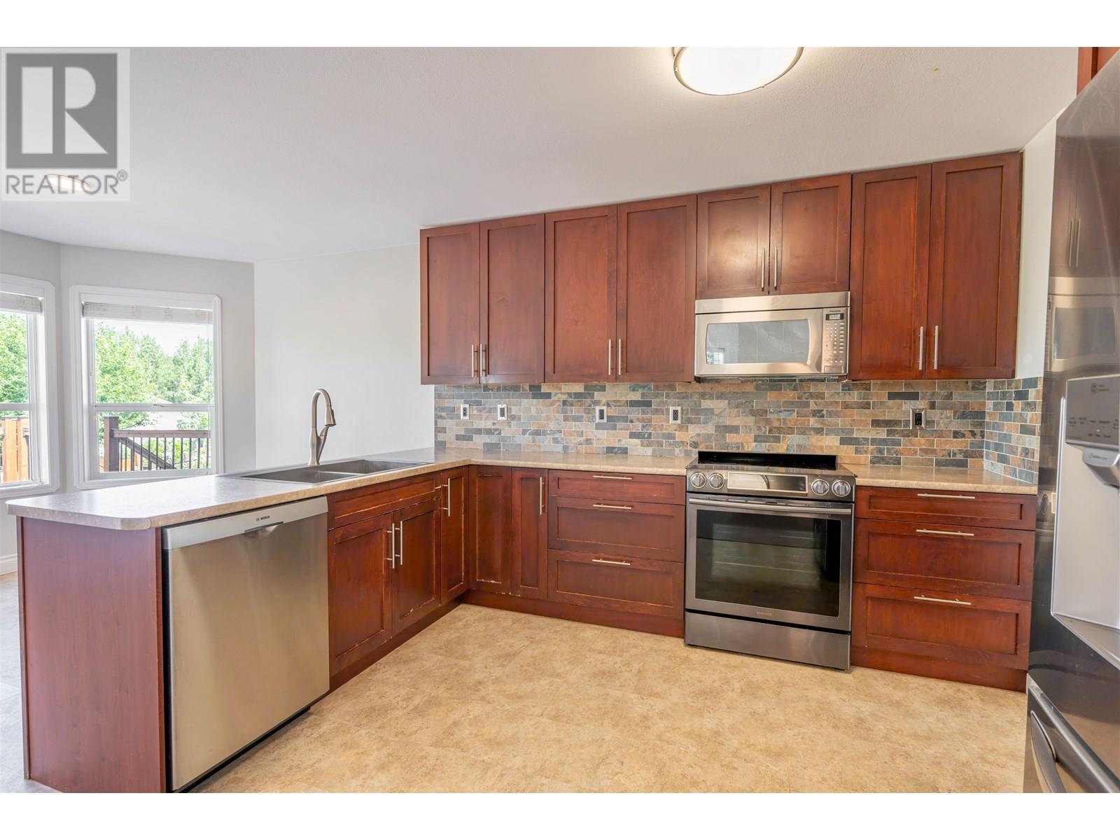 8377 St Lawrence Place, Prince George, British Columbia  V2N 5G9 - Photo 5 - R3014333