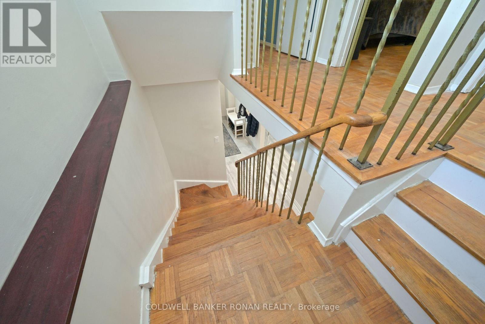 58 Stewart Avenue N, New Tecumseth, Ontario  L9R 1C2 - Photo 22 - N12213588