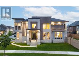 2 LAKE LENORA AVENUE, King, Ontario