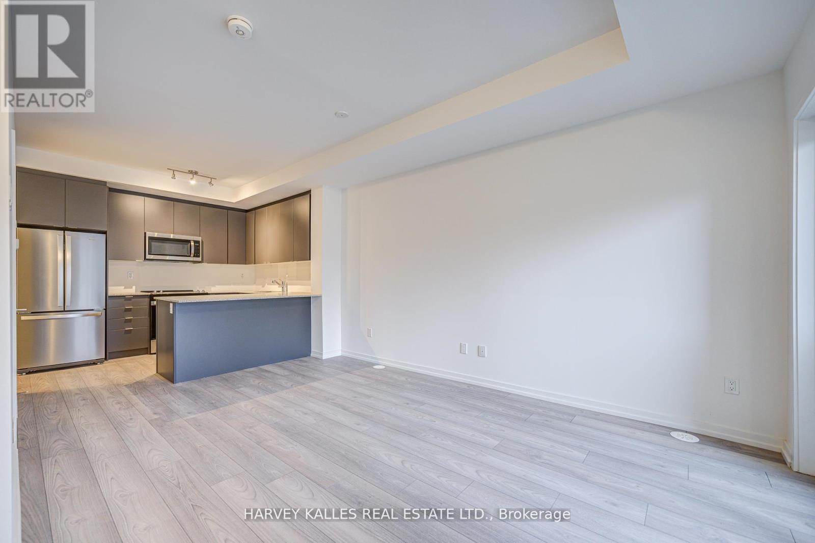 257 - 12-24 Lytham Green Circle, Newmarket (Glenway Estates), Ontario  L3Y 0H4 - Photo 10 - N12213663