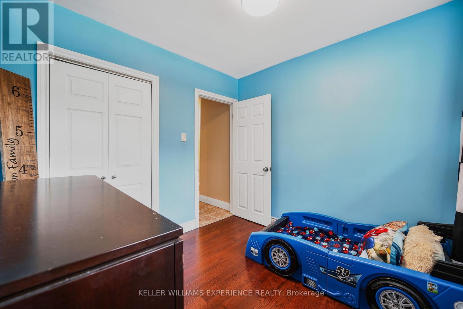 85 Gladman Avenue, Newmarket (Central Newmarket), Ontario  L3Y 1W4 - Photo 20 - N12213687