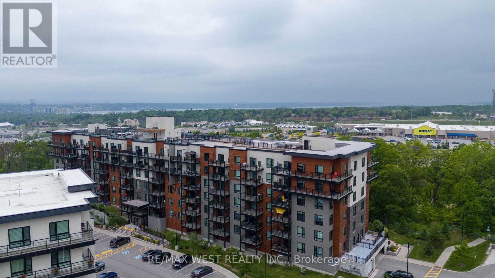 309 - 302 ESSA ROAD, Barrie, Ontario