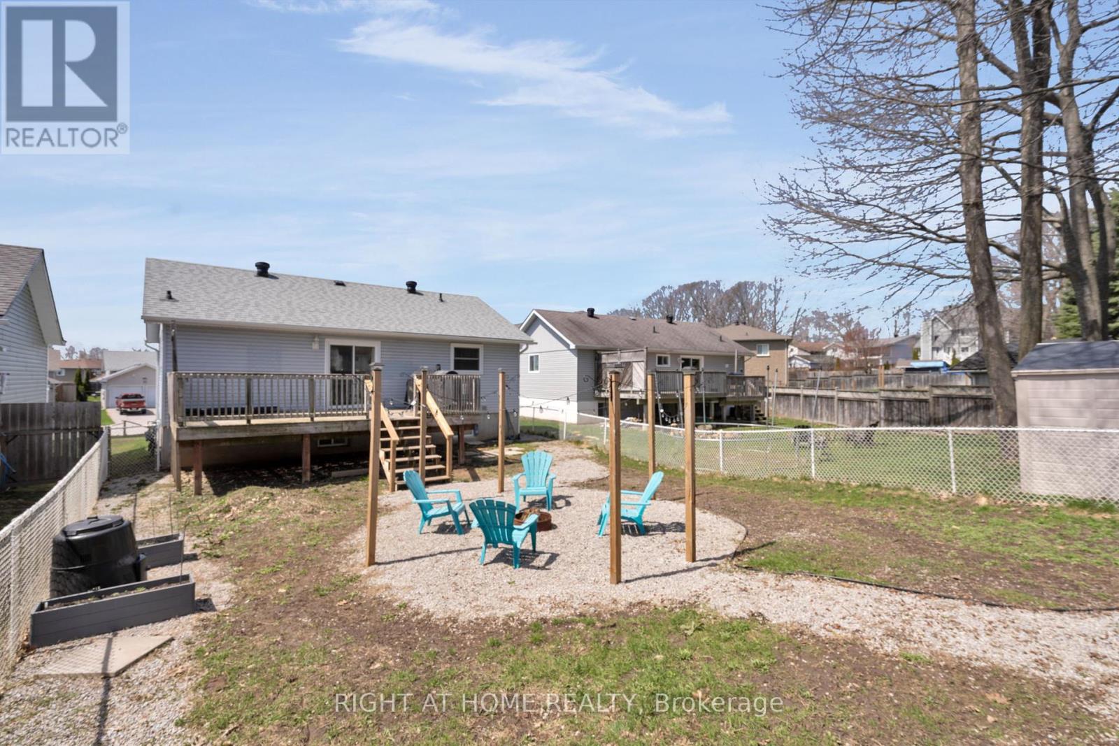 42 Byrnes Crescent, Penetanguishene, Ontario  L9M 1V9 - Photo 32 - S12213520