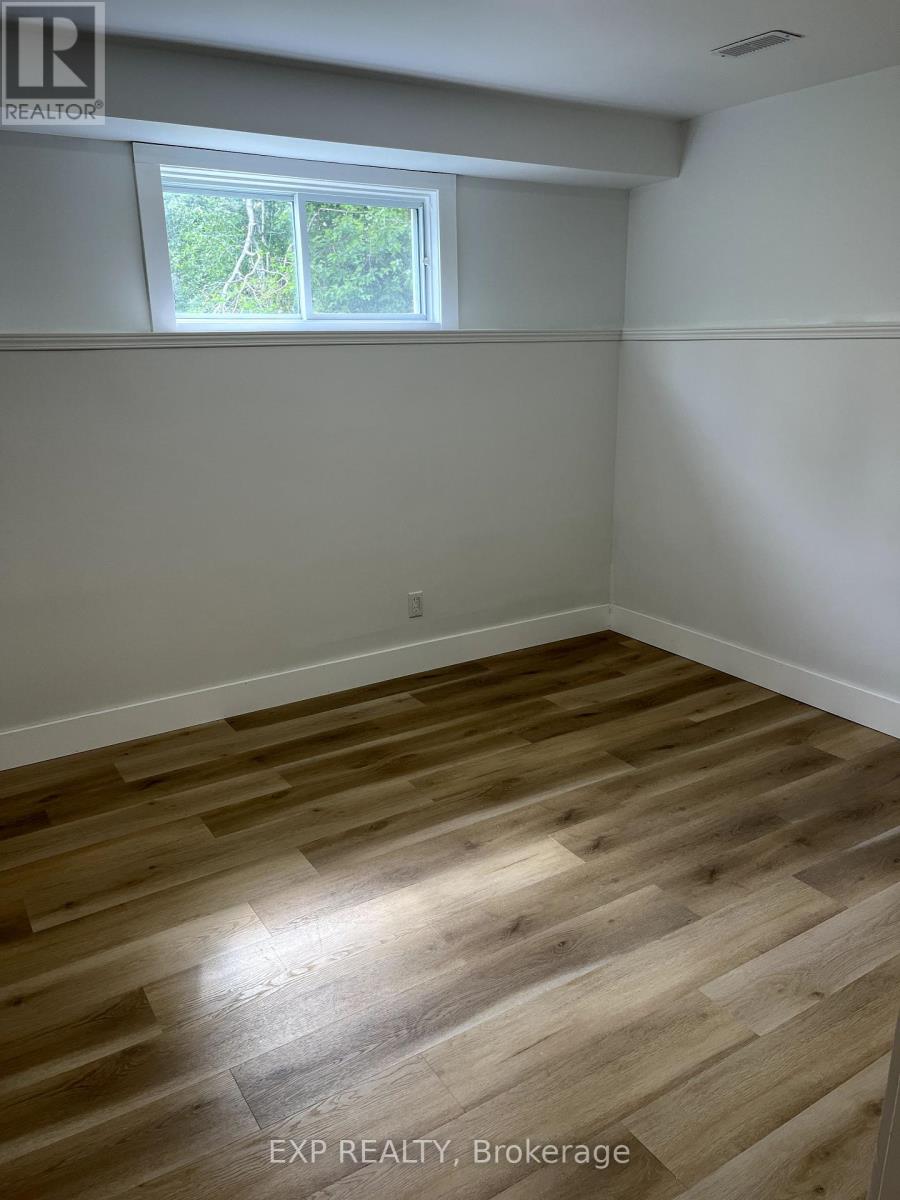 Lower Level - 11 Keith Street, Orillia, Ontario  L3V 7V6 - Photo 11 - S12213577