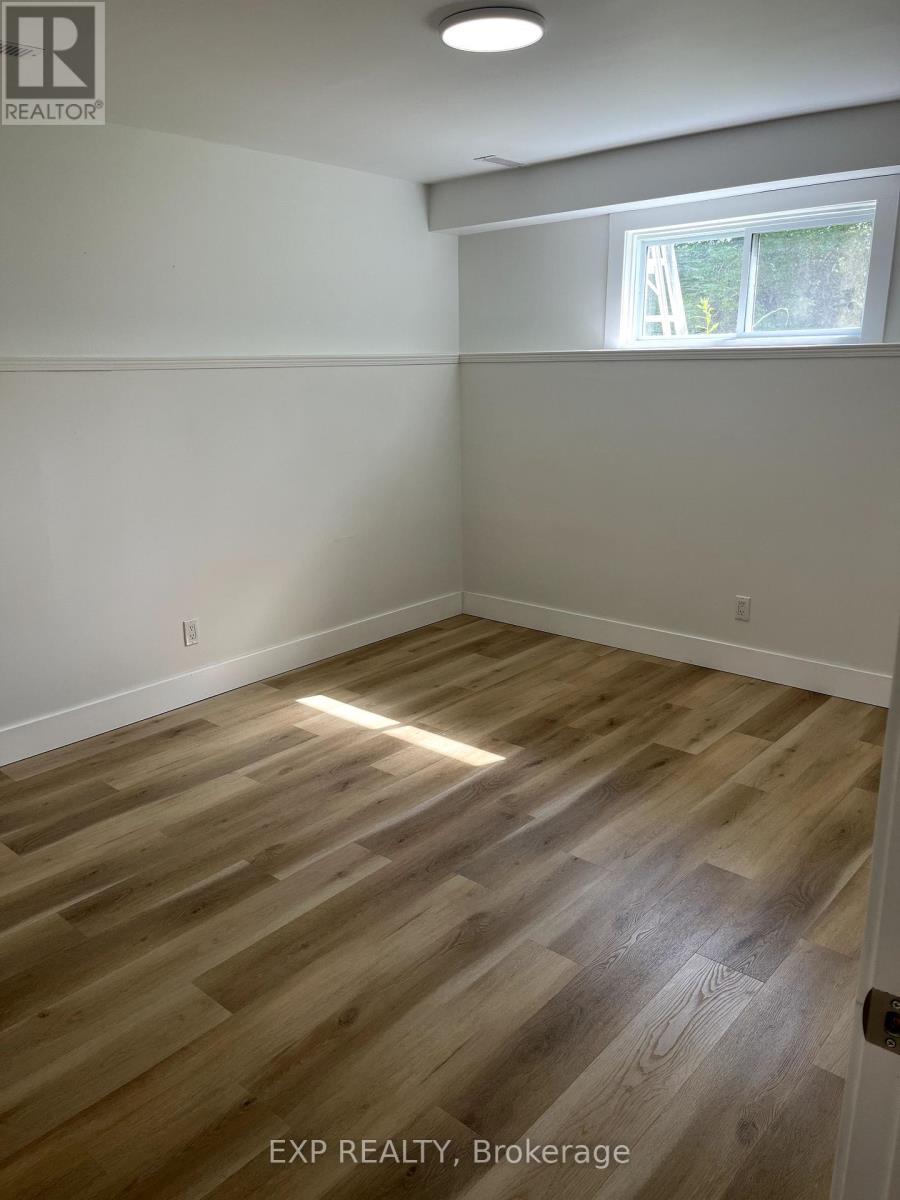Lower Level - 11 Keith Street, Orillia, Ontario  L3V 7V6 - Photo 8 - S12213577