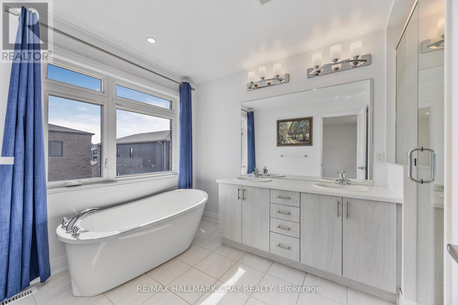 159 Franklin Trail, Barrie, Ontario  L9J 0J1 - Photo 11 - S12213632