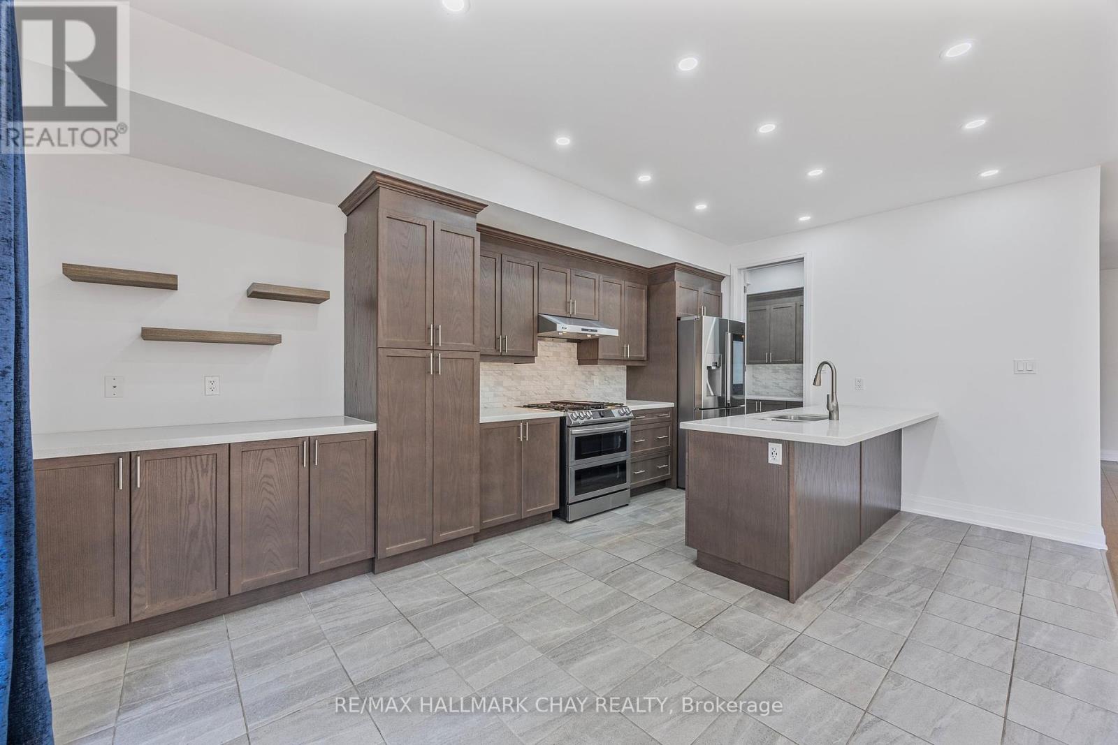 159 Franklin Trail, Barrie, Ontario  L9J 0J1 - Photo 36 - S12213632