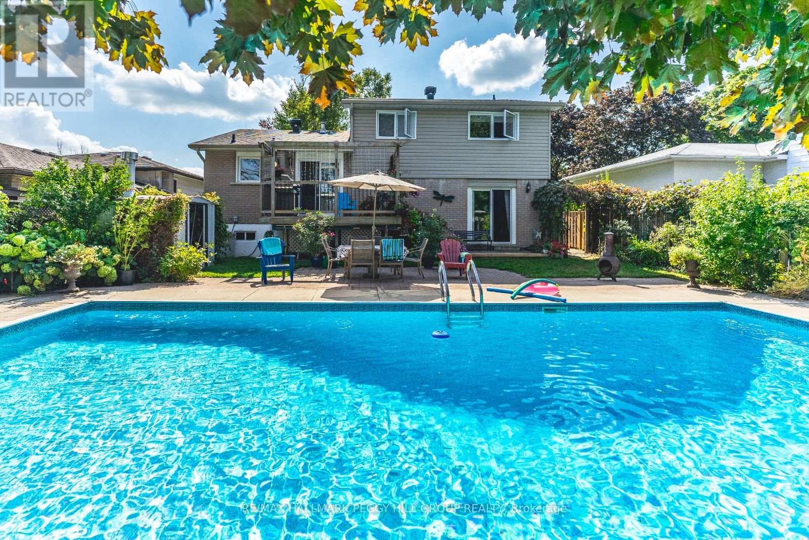 33 PORTER CRESCENT, Barrie, Ontario