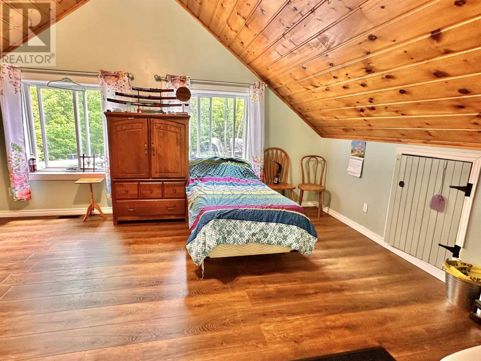 884 Dunlop Shores Rd, Elliot Lake, Ontario  P5A 2S9 - Photo 22 - SM251467