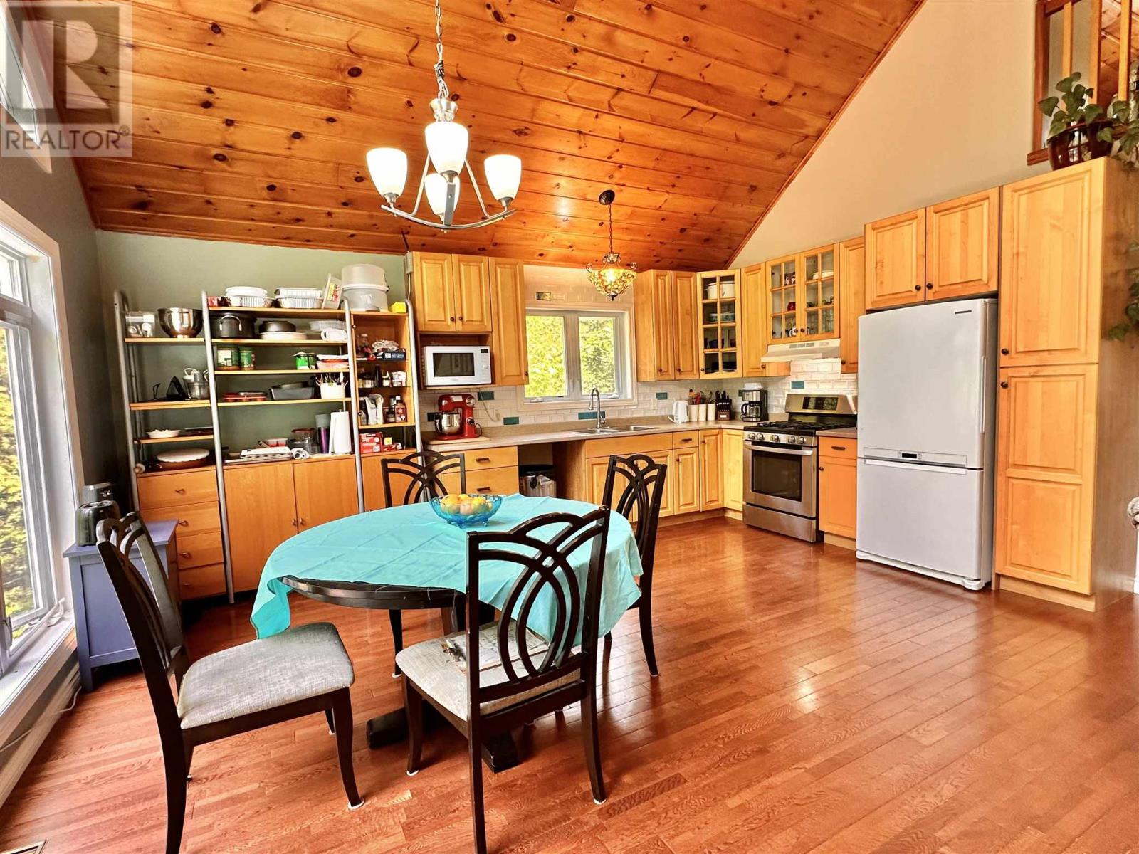 884 Dunlop Shores Rd, Elliot Lake, Ontario  P5A 2S9 - Photo 14 - SM251467