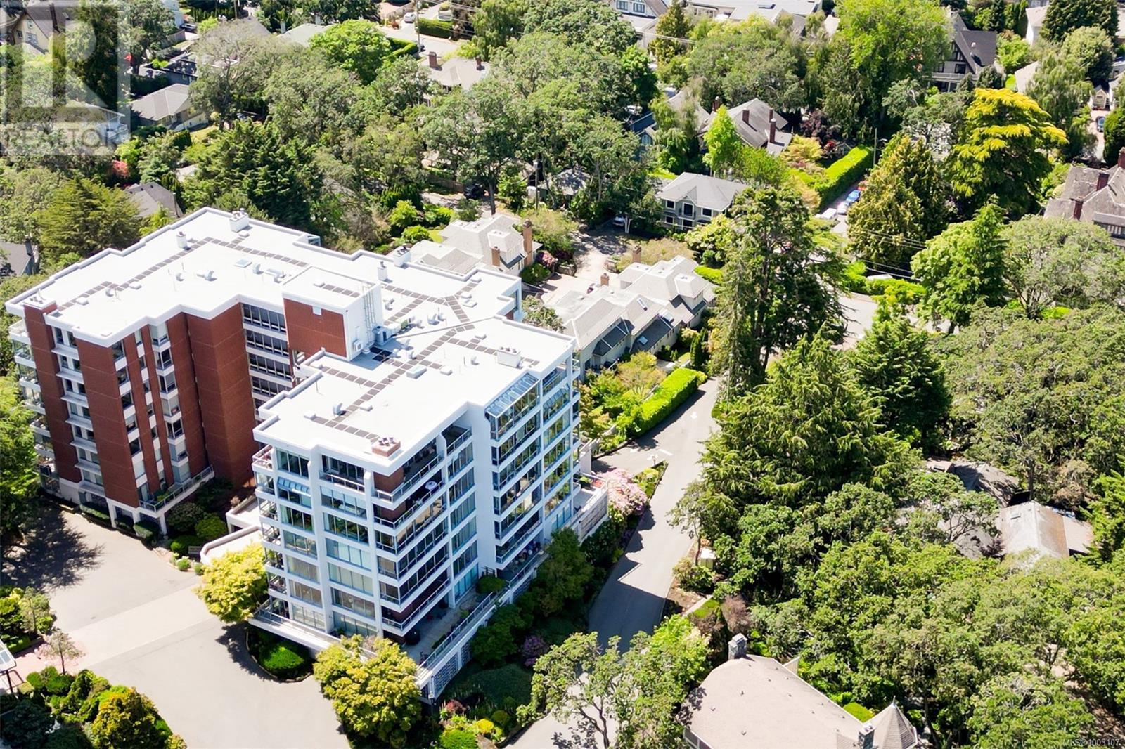 405 1033 Belmont Ave, Victoria, British Columbia  V8S 3T4 - Photo 70 - 1003107