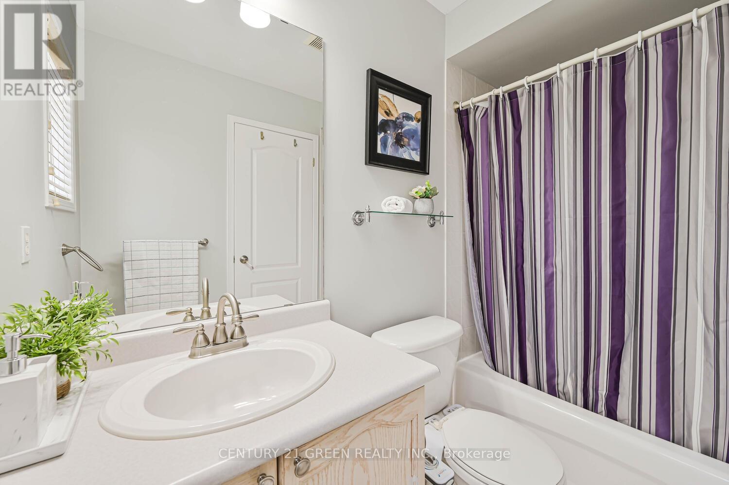 26 Whiteface Crescent, Brampton, Ontario  L6X 4W6 - Photo 31 - W12213301