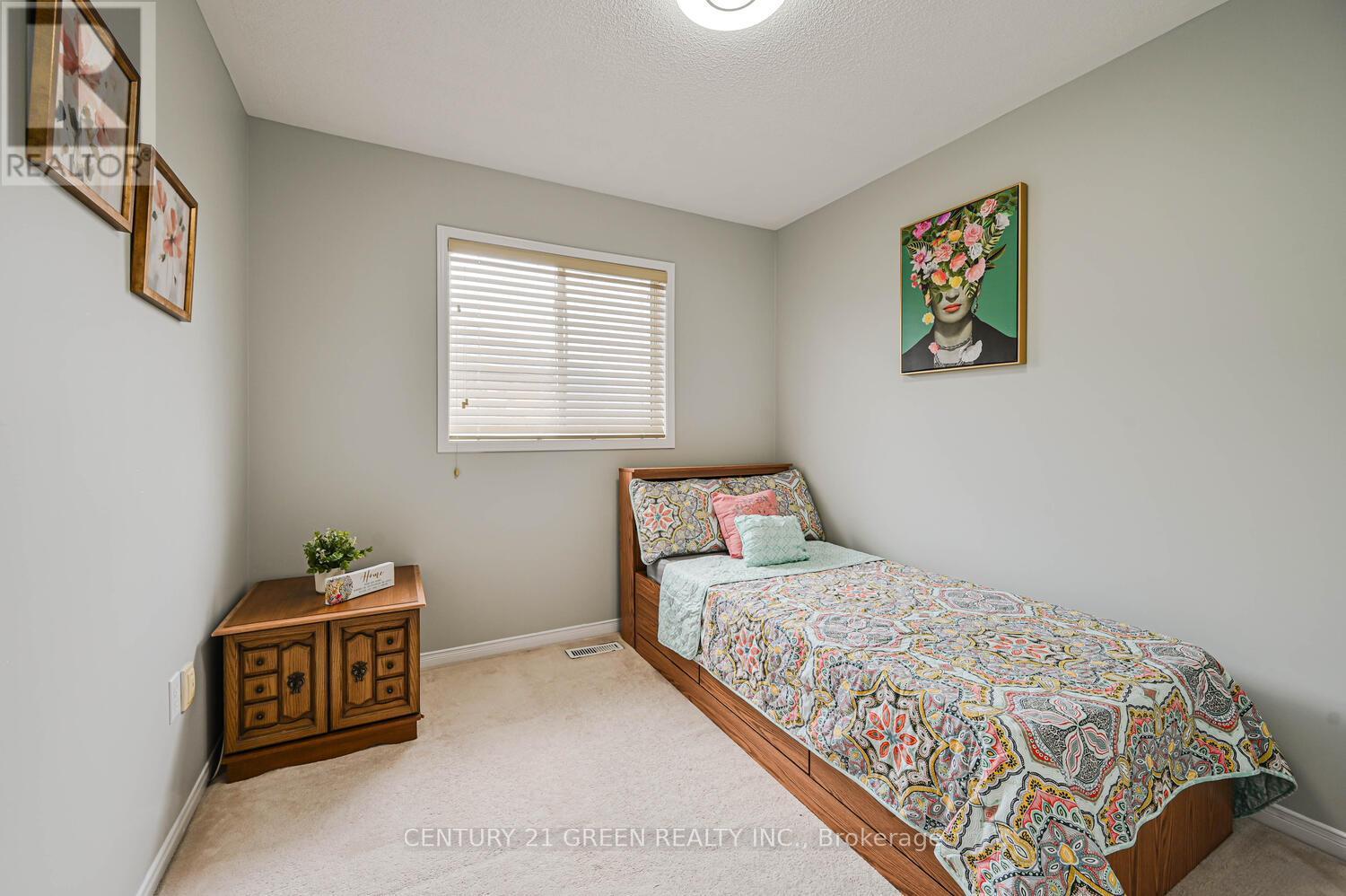 26 Whiteface Crescent, Brampton, Ontario  L6X 4W6 - Photo 32 - W12213301