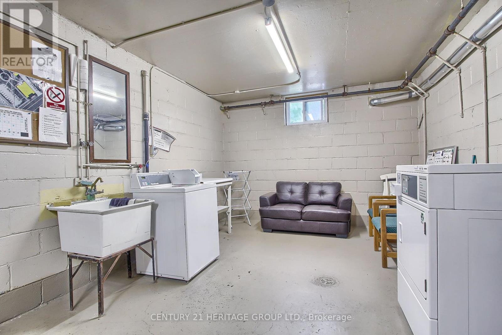 8 - 2418 New Street, Burlington, Ontario  L7R 1J6 - Photo 32 - W12213368