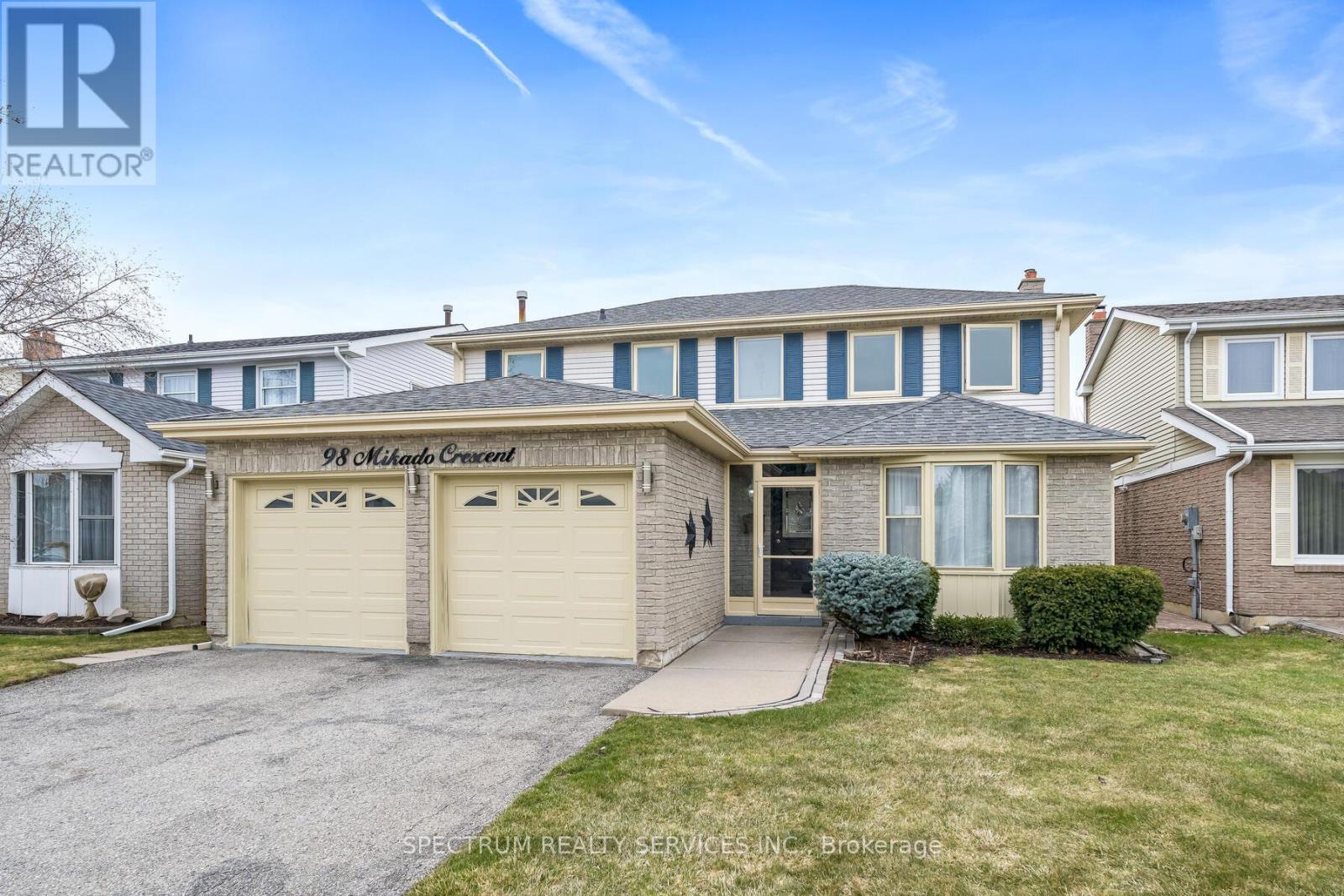 Property at 98 MIKADO CRESCENT image 2
